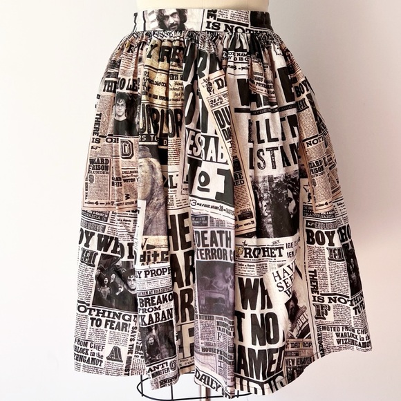 Wizarding World Of Harry Potter Dresses & Skirts - Harry‎ Potter Daily Prophet Newspaper Skirt Black White Midi Pockets